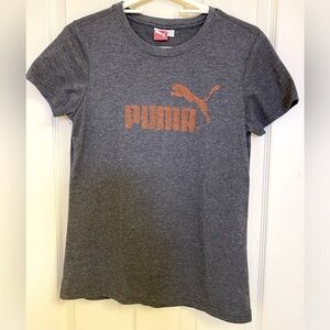 Puma logo Short Sleeve Women’s T shirt size M